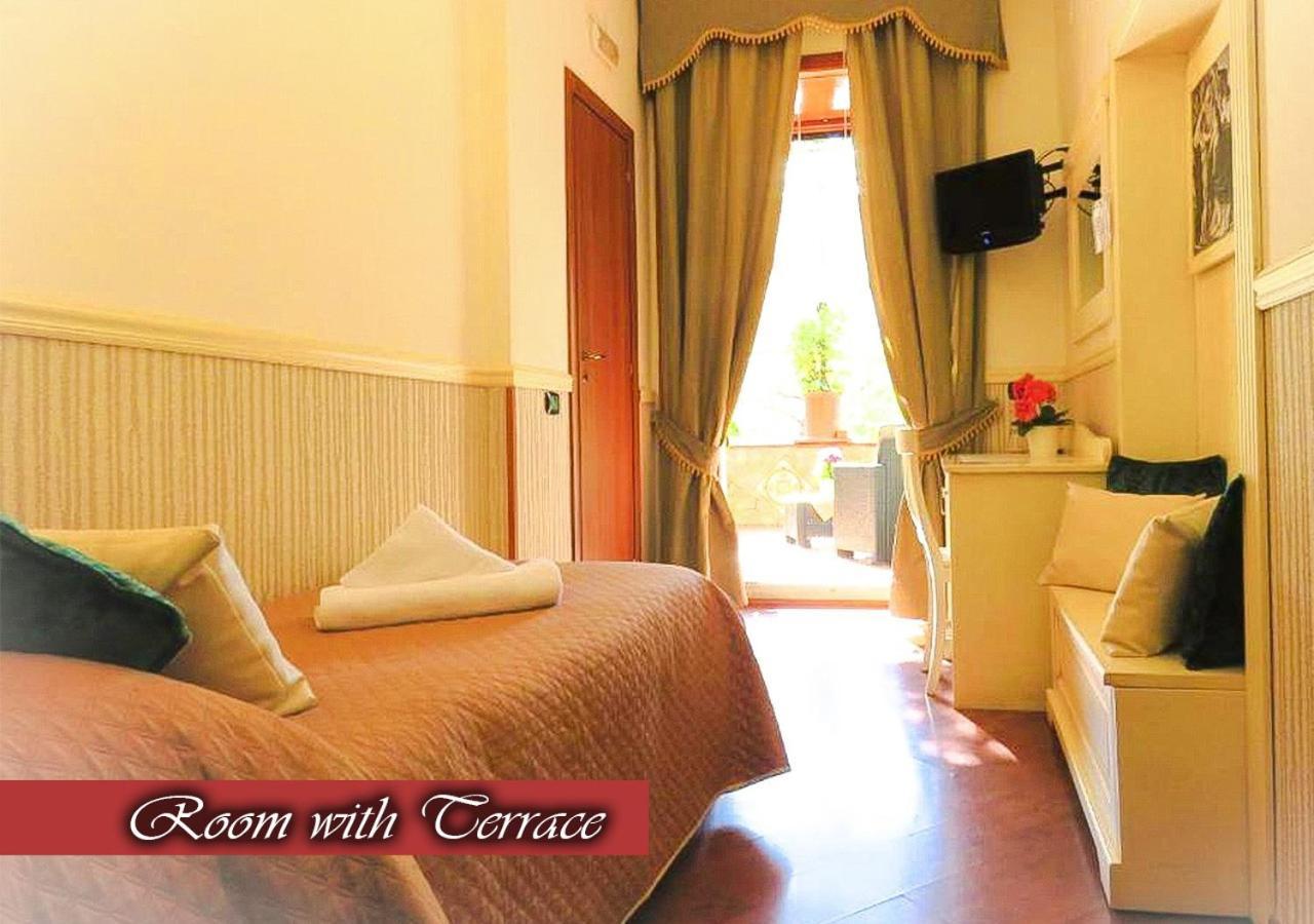 Bed & Breakfast Medea เนเปิลส์ ภายนอก รูปภาพ